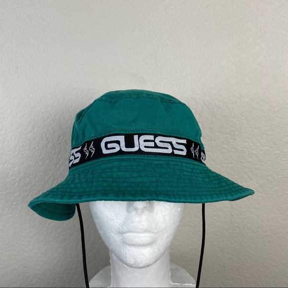 guess bucket hat j balvin